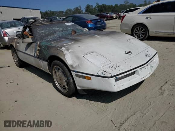 1989 Chevrolet Corvette с VIN 1G1YY3187K5107790, выставлен на аукционе Copart как лот 69282254 с пробегом Не указан миль и Списание • Salvage title. История ставок и продаж доступна на DreamBid. Изображение 4.