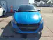 2015 Dodge Dart SE z VIN 1C3CDFAA8FD311399, wystawiony jako Copart lot #81689985 z przebiegiem 244 490 mil mil oraz Szkoda całkowita • Salvage title. Historia ofert i sprzedaży dostępna na DreamBid. Obrazek 5.