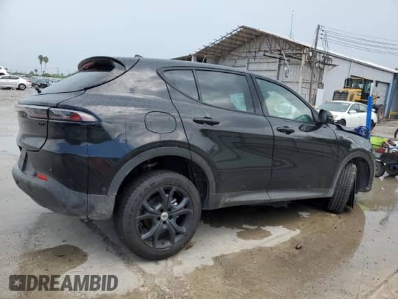 2024 Dodge Hornet GT with VIN ZACNDFAN1R3A39248, listed as a Copart auction lot 72400674 with 5,451 mi miles and Non repairable. Bid and sale history available at DreamBid. Image 3.