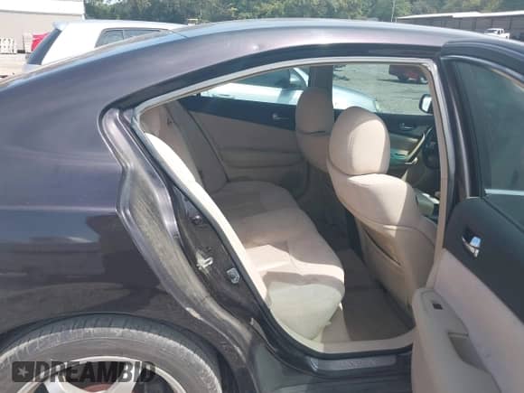 2013 Nissan Maxima SV z VIN 1N4AA5AP0DC816887, wystawiony jako IAAI lot #43182884 z przebiegiem 193 875 mil mil oraz . Historia ofert i sprzedaży dostępna na DreamBid. Obrazek 8.