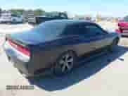 2009 Dodge Challenger R/T z VIN 2B3LJ54T09H558338, wystawiony jako IAAI lot #43076962 z przebiegiem 165 430 mil mil oraz . Historia ofert i sprzedaży dostępna na DreamBid. Obrazek 4.
