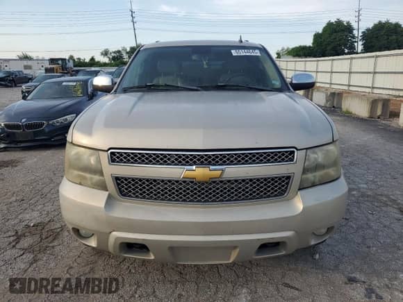 2007 Chevrolet Tahoe LTZ с VIN 1GNFK13077J359251, выставлен на аукционе Copart как лот 65144645 с пробегом 250 252 миль миль и Списание • Salvage title. История ставок и продаж доступна на DreamBid. Изображение 5.