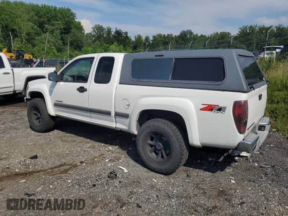 2004 Chevrolet Colorado Z71 z VIN 1GCDT196948130128, wystawiony jako Copart lot #62330685 z przebiegiem 191 288 mil mil oraz Szkoda całkowita • Salvage title. Historia ofert i sprzedaży dostępna na DreamBid. Obrazek 2.