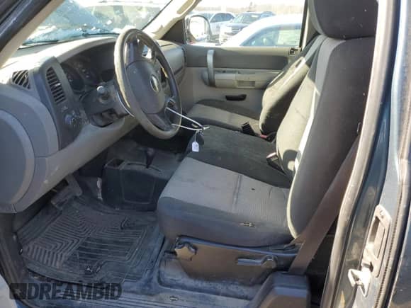 2008 Chevrolet Silverado 1500 1LT с VIN 1GCEK19J68E184439, выставлен на аукционе Copart как лот 45543685 с пробегом 174 535 миль миль и Чистый • Clean title. История ставок и продаж доступна на DreamBid. Изображение 7.