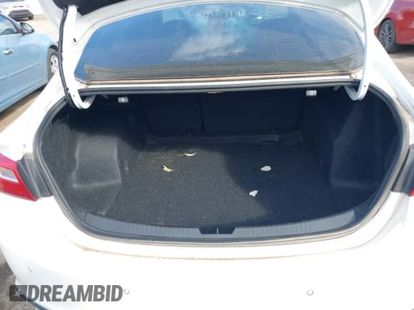 2024 Chevrolet Malibu RS с VIN 1G1ZG5ST9RF113214, выставлен на аукционе IAAI как лот 43247567 с пробегом 60 479 миль миль и . История ставок и продаж доступна на DreamBid. Изображение 18.