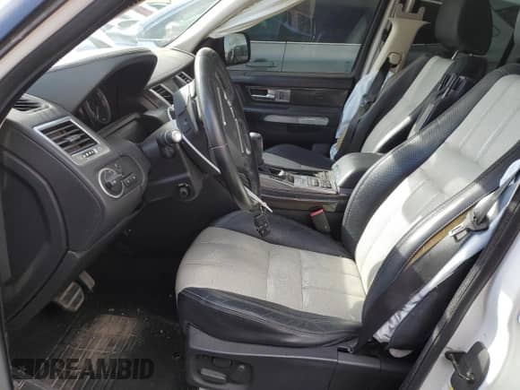 2013 Land Rover Range Rover Sport SC с VIN SALSH2E41DA769320, выставлен на аукционе Copart как лот 49846135 с пробегом 126 703 миль миль и Списание • Salvage title. История ставок и продаж доступна на DreamBid. Изображение 7.