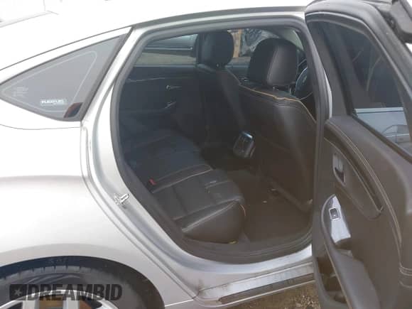 2016 Chevrolet Impala LTZ z VIN 2G1145S37G9174329, wystawiony jako IAAI lot #43392741 z przebiegiem 134 178 mil mil oraz . Historia ofert i sprzedaży dostępna na DreamBid. Obrazek 8.