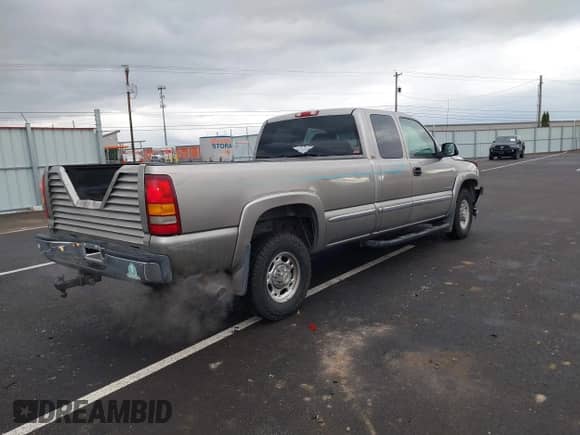 2000 Chevrolet Silverado 2500 LS с VIN 1GCGC29U0YE234581, выставлен на аукционе IAAI как лот 41706575 с пробегом 173 107 миль миль и . История ставок и продаж доступна на DreamBid. Изображение 4.