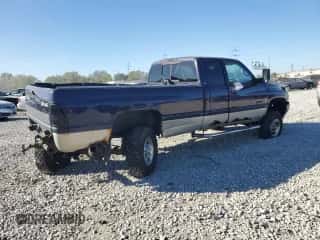 1998 Dodge 1500 с VIN 1B7HF13Z1WJ123309, выставлен на аукционе Copart как лот 75292924 с пробегом 234 062 миль миль и Списание • Salvage title. История ставок и продаж доступна на DreamBid. Изображение 3.