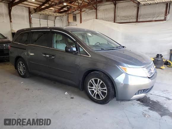2013 Honda Odyssey EX с VIN 5FNRL5H40DB026656, выставлен на аукционе Copart как лот 82706175 с пробегом 167 669 миль миль и Чистый • Clean title. История ставок и продаж доступна на DreamBid. Изображение 4.