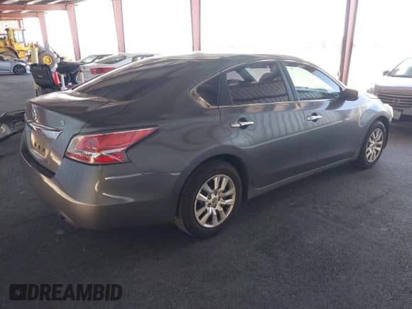 2015 Nissan Altima S z VIN 1N4AL3AP4FC435268, wystawiony jako IAAI lot #43120528 z przebiegiem 147 099 mil mil oraz . Historia ofert i sprzedaży dostępna na DreamBid. Obrazek 4.