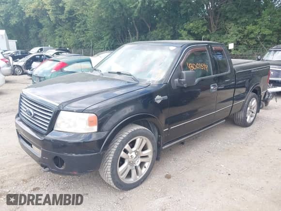 2006 Ford F-150 XLT with VIN 1FTRX12516FB29484, listed as a IAAI auction lot 43001594 with 212,081 mi miles and . Bid and sale history available at DreamBid. Image 2.