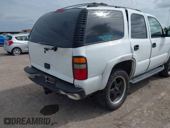 2004 Chevrolet Tahoe LT with VIN 1GNEK13Z64J225966, listed as a IAAI auction lot 42447617 with 165,332 mi miles and . Bid and sale history available at DreamBid. Image 6.