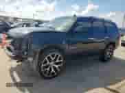 2010 Chevrolet Tahoe LS с VIN 1GNMCAE36AR193213, выставлен на аукционе Copart как лот 61922675 с пробегом 122 579 миль миль и Списание • Salvage title. История ставок и продаж доступна на DreamBid. Изображение 1.