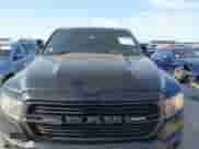 2021 Ram 1500 Big Horn z VIN 1C6SRFFT1MN520081, wystawiony jako IAAI lot #42187257 z przebiegiem 186 011 mil mil oraz . Historia ofert i sprzedaży dostępna na DreamBid. Obrazek 6.