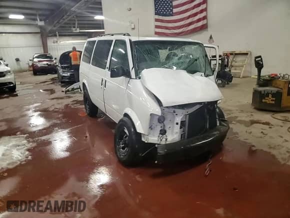 2002 Chevrolet Astro с VIN 1GNEL19X92B142946, выставлен на аукционе Copart как лот 45841855 с пробегом Не указан миль и Списание • Salvage title. История ставок и продаж доступна на DreamBid. Изображение 11.