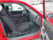 2003 Hyundai Accent GL z VIN KMHCG35CX3U247788, wystawiony jako IAAI lot #42254692 z przebiegiem 89 560 mil mil oraz . Historia ofert i sprzedaży dostępna na DreamBid. Obrazek 5.