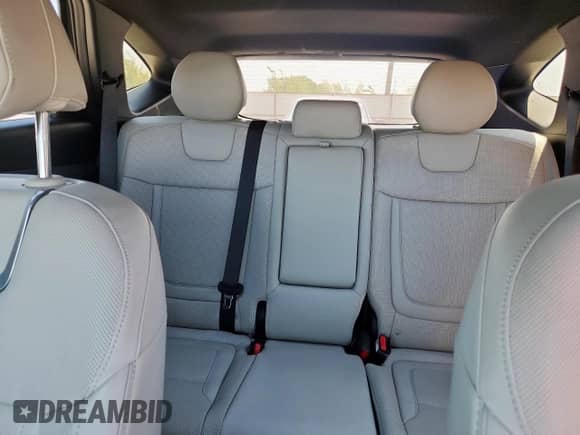 2025 Hyundai Tucson Limited with VIN 5NMJE3DE3SH518748, listed as a Copart auction lot 67836905 with 4,353 mi miles and Salvage title. Bid and sale history available at DreamBid. Image 10.