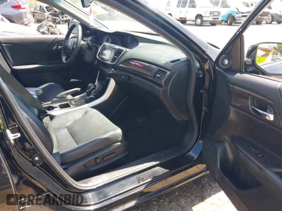 2016 Honda Accord EX-L with VIN 1HGCR2F86GA016754, listed as a IAAI auction lot 43008771 with 134,524 mi miles and . Bid and sale history available at DreamBid. Image 5.