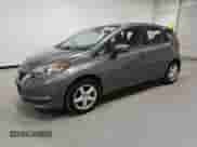 2018 Nissan Note SV z VIN 3N1CE2CPXJL360175, wystawiony jako Copart lot #59908085 z przebiegiem 104 621 mil mil oraz Czysty tytuł • Clean title. Historia ofert i sprzedaży dostępna na DreamBid. Obrazek 1.