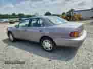 1993 Toyota Camry с VIN 4T1VK13E1PU075530, выставлен на аукционе Copart как лот 64218835 с пробегом 58 871 миль миль и Списание • Salvage title. История ставок и продаж доступна на DreamBid. Изображение 2.