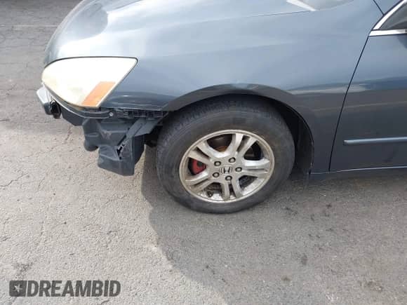 2007 Honda Accord LX SE с VIN JHMCM56367C012354, выставлен на аукционе IAAI как лот 43170351 с пробегом 234 286 миль миль и . История ставок и продаж доступна на DreamBid. Изображение 12.