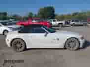 2004 BMW Z4 2.5i с VIN 4USBT33534LR67337, выставлен на аукционе IAAI как лот 43222391 с пробегом 75 725 миль миль и . История ставок и продаж доступна на DreamBid. Изображение 13.