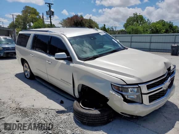 2015 Chevrolet Suburban LT z VIN 1GNSCJKC5FR528464, wystawiony jako Copart lot #70895855 z przebiegiem 164 869 mil mil oraz Szkoda całkowita • Salvage title. Historia ofert i sprzedaży dostępna na DreamBid. Obrazek 4.
