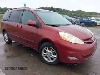 2006 Toyota Sienna XLE z VIN 5TDZA22C06S473796, wystawiony jako IAAI lot #43547922 z przebiegiem 261 449 mil mil oraz . Historia ofert i sprzedaży dostępna na DreamBid. Obrazek 1.