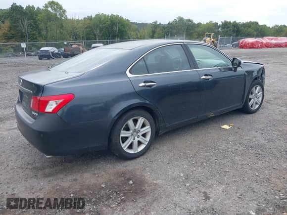 2007 Lexus ES 330 with VIN JTHBJ46G172084506, listed as a IAAI auction lot 43232507 with 164,686 mi miles and . Bid and sale history available at DreamBid. Image 4.