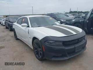 2016 Dodge Charger SXT с VIN 2C3CDXHGXGH323669, выставлен на аукционе IAAI как лот 42883134 с пробегом Не указан миль и . История ставок и продаж доступна на DreamBid. Изображение 1.