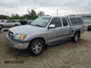 2002 Toyota Tundra SR5 с VIN 5TBBT44182S238617, выставлен на аукционе Copart как лот 85893845 с пробегом 200 879 миль миль и Списание • Salvage title. История ставок и продаж доступна на DreamBid. Изображение 1.