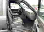 2005 Chevrolet Silverado 1500 Z71 с VIN 2GCEK13T351262862, выставлен на аукционе Copart как лот 86544805 с пробегом 209 017 миль миль и Чистый • Clean title. История ставок и продаж доступна на DreamBid. Изображение 5.