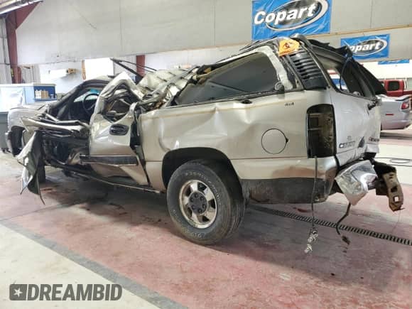 2001 Chevrolet Suburban LT с VIN 3GNFK16T01G190138, выставлен на аукционе Copart как лот 70755584 с пробегом Не указан миль и Списание • Salvage title. История ставок и продаж доступна на DreamBid. Изображение 2.