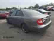 2004 Toyota Camry LE z VIN 4T1BE32K14U806921, wystawiony jako Copart lot #81513565 z przebiegiem 230 835 mil mil oraz Szkoda całkowita • Salvage title. Historia ofert i sprzedaży dostępna na DreamBid. Obrazek 2.