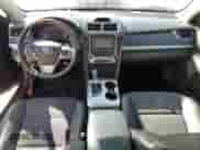 2012 Toyota Camry L z VIN 4T1BF1FK7CU153974, wystawiony jako Copart lot #90407555 z przebiegiem 169 535 mil mil oraz Czysty tytuł • Clean title. Historia ofert i sprzedaży dostępna na DreamBid. Obrazek 8.