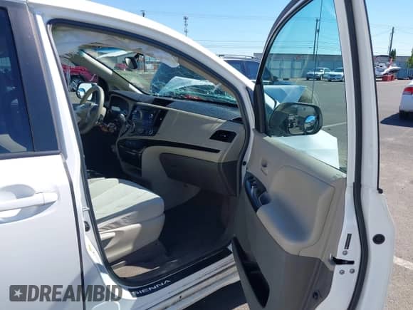 2011 Toyota Sienna LE with VIN 5TDKK3DC5BS156172, listed as a IAAI auction lot 43237005 with 159,013 mi miles and . Bid and sale history available at DreamBid. Image 5.