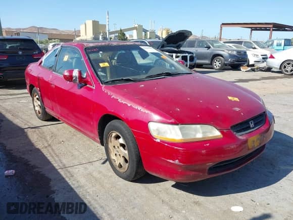 2000 Honda Accord EX with VIN 1HGCG3278YA031802, listed as a IAAI auction lot 43005689 with Not provided miles and . Bid and sale history available at DreamBid. Image 1.