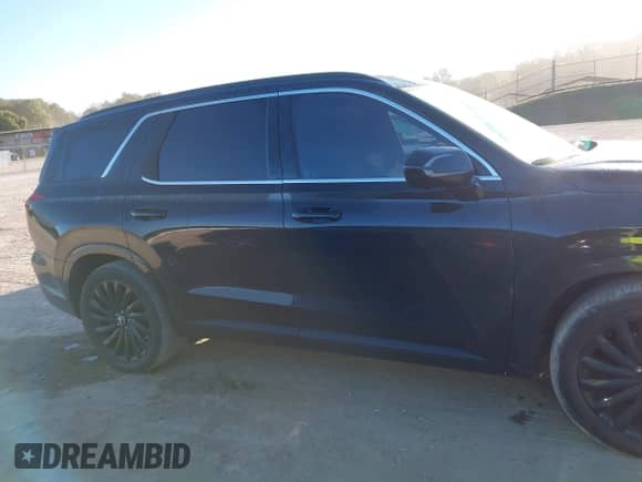 2024 Hyundai Palisade Calligraphy z VIN KM8R7DGE2RU722731, wystawiony jako IAAI lot #43450823 z przebiegiem 28 606 mil mil oraz . Historia ofert i sprzedaży dostępna na DreamBid. Obrazek 13.