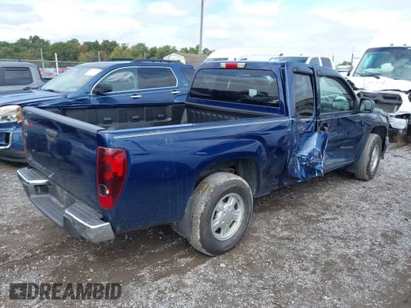 2004 Chevrolet Colorado Z71 with VIN 1GCCS196848172126, listed as a IAAI auction lot 43212762 with 87,134 mi miles and . Bid and sale history available at DreamBid. Image 4.