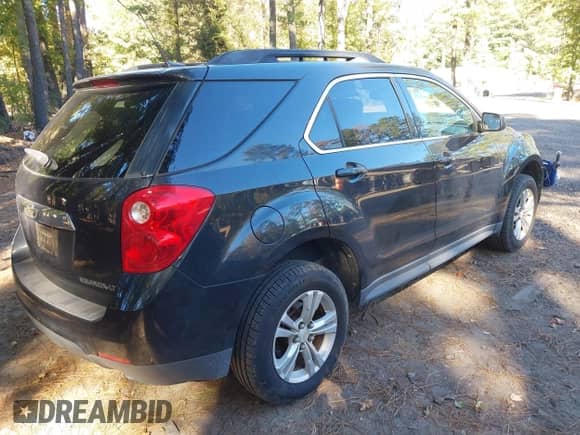 2011 Chevrolet Equinox 1LT with VIN 2CNALDEC2B6462068, listed as a IAAI auction lot 43490932 with 162,506 mi miles and . Bid and sale history available at DreamBid. Image 4.