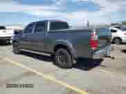 2005 Toyota Tundra SR5 с VIN 5TBET34165S477420, выставлен на аукционе Copart как лот 81337985 с пробегом 227 448 миль миль и На запчасти • Non repairable. История ставок и продаж доступна на DreamBid. Изображение 2.