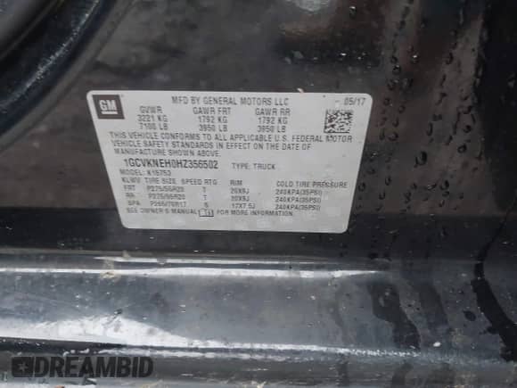 2017 Chevrolet Silverado 1500 Work Truck z VIN 1GCVKNEH0HZ356502, wystawiony jako IAAI lot #41367789 z przebiegiem 83 819 mil mil oraz . Historia ofert i sprzedaży dostępna na DreamBid. Obrazek 9.