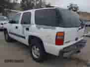 2001 Chevrolet Tahoe LT z VIN 1GNEC13T01R186863, wystawiony jako IAAI lot #42053232 z przebiegiem 345 089 mil mil oraz . Historia ofert i sprzedaży dostępna na DreamBid. Obrazek 3.