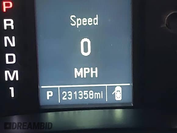 2015 Chevrolet Silverado 2500HD Work Truck с VIN 1GC1KUE88FF175767, выставлен на аукционе IAAI как лот 43463710 с пробегом 267 000 миль миль и . История ставок и продаж доступна на DreamBid. Изображение 16.