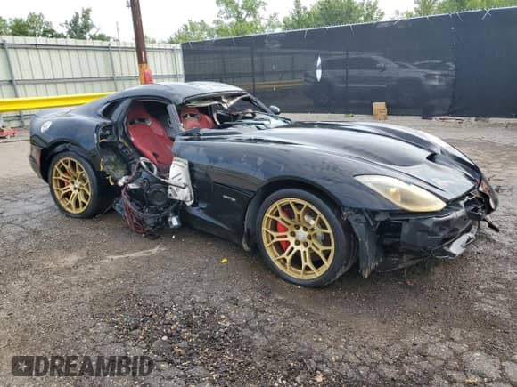 2013 Dodge Viper GTS with VIN 1C3ADEBZ5DV400182, listed as a Copart auction lot 67473325 with 95,533 mi miles and Clean title. Bid and sale history available at DreamBid. Image 4.