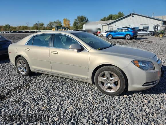 2010 Chevrolet Malibu 1LT с VIN 1G1ZC5EB7AF299452, выставлен на аукционе Copart как лот 80518235 с пробегом 78 788 миль миль и Списание • Salvage title. История ставок и продаж доступна на DreamBid. Изображение 4.