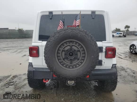 2021 Jeep Wrangler Unlimited Rubicon with VIN 1C4HJXFG0MW521638, listed as a Copart auction lot 48973725 with 41,695 mi miles and Salvage title. Bid and sale history available at DreamBid. Image 6.