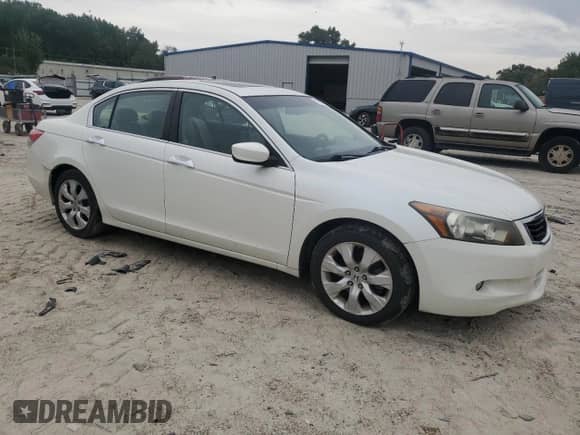 2009 Honda Accord EX-L with VIN 1HGCP36869A003484, listed as a Copart auction lot 80741525 with 82,762 mi miles and Clean title. Bid and sale history available at DreamBid. Image 4.