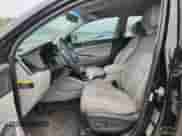 2016 Hyundai Tucson Limited z VIN KM8J33A27GU214477, wystawiony jako Copart lot #81468585 z przebiegiem 170 138 mil mil oraz Czysty tytuł • Clean title. Historia ofert i sprzedaży dostępna na DreamBid. Obrazek 7.